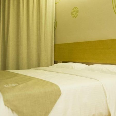 Greentree Inn Nantong Qidong Lvsi Harbour Express Hotel Kültér fotó